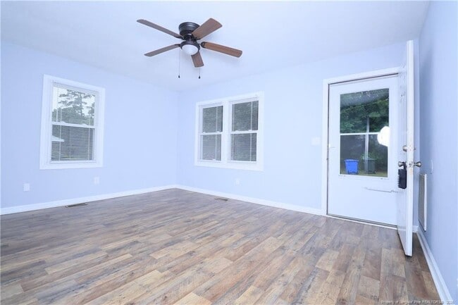 Primary Photo - 615 Johnson St