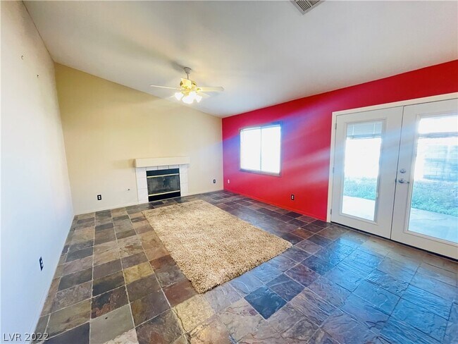 Building Photo - 7894 Lisa Marie Ct