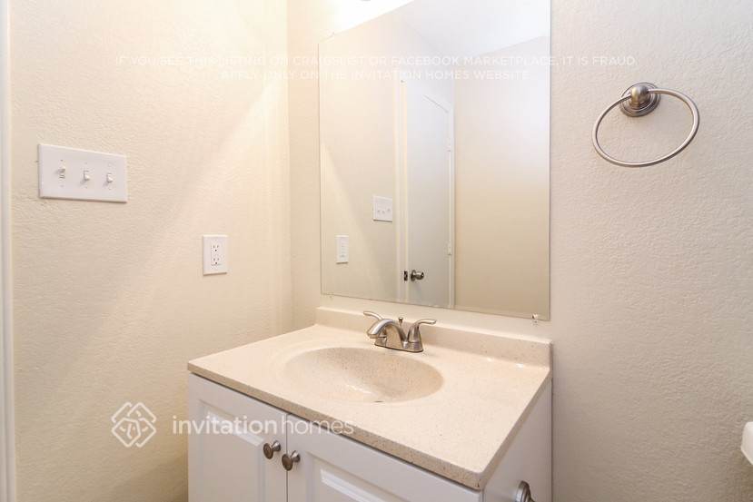 Building Photo - 1426 Breckenridge Rd