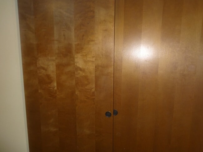 Building Photo - Convenient Gig Harbor Living, 2 Bedrooms, ...