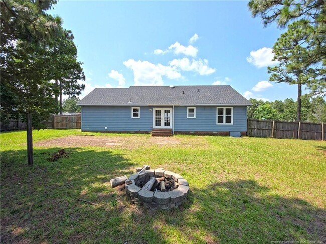 Building Photo - 242 Eppingdale Dr