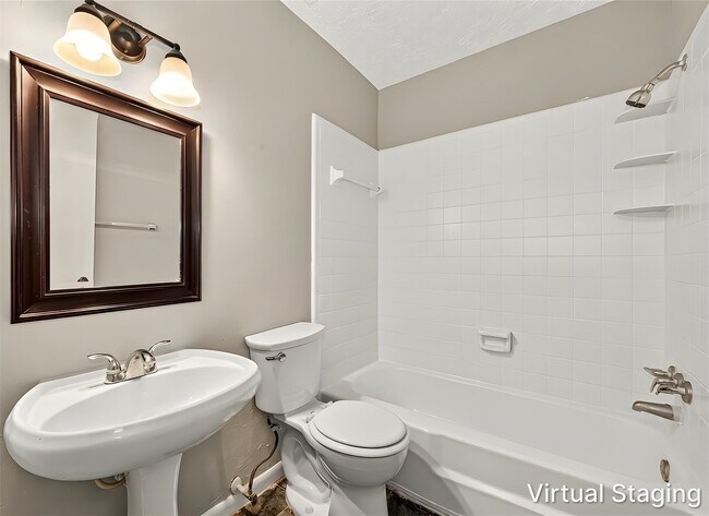 Building Photo - 9022 Wilcrest Dr