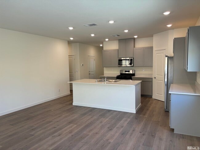 Building Photo - 4554 Langdon St