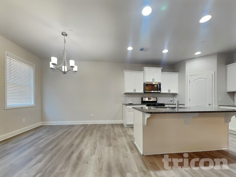 Building Photo - 1012 Candela Ln