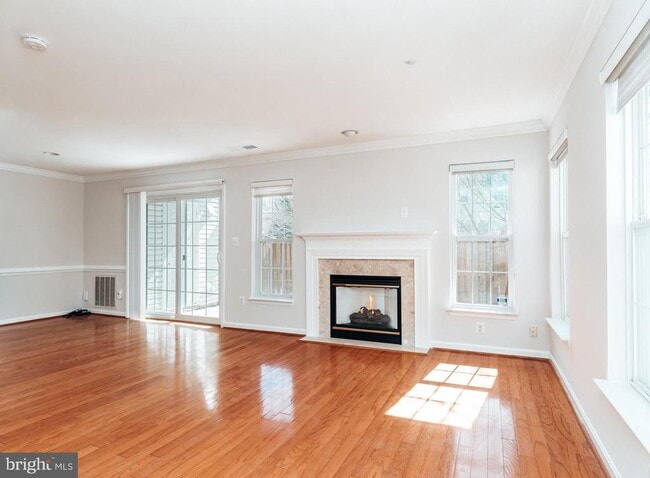 Building Photo - 6607 NETTIES Ln