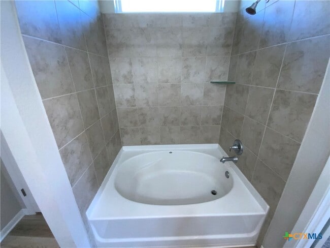 Building Photo - 2829 Valdez Dr