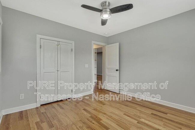Building Photo - 1405 Russell St
