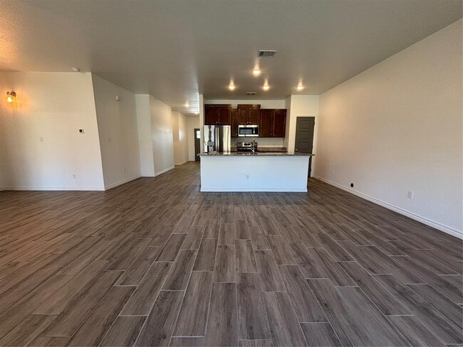 Building Photo - 8502 Trungle Rd