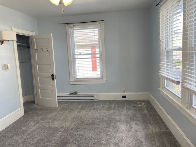 Building Photo - Spacious 3 Bedroom Townhome in Mount Joy -...
