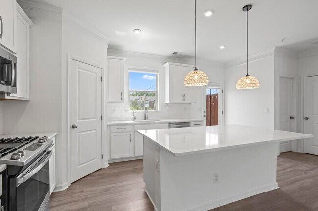 Building Photo - 6308 Brookwater Vw