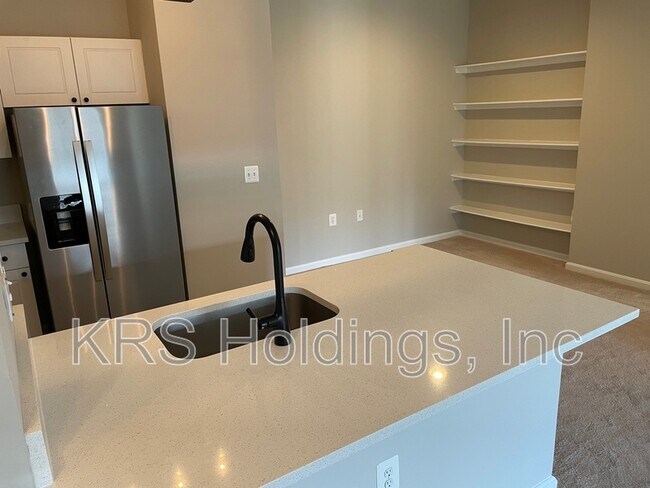 Building Photo - 11399 Aristotle Dr