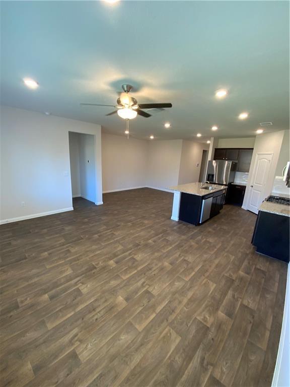 Building Photo - 252 Sunniberg Lp