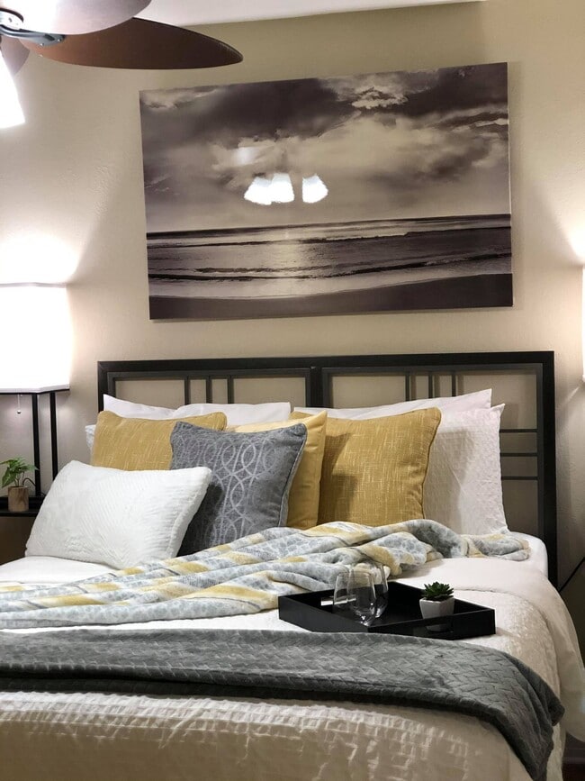 Building Photo - 487 Kentucky Ave