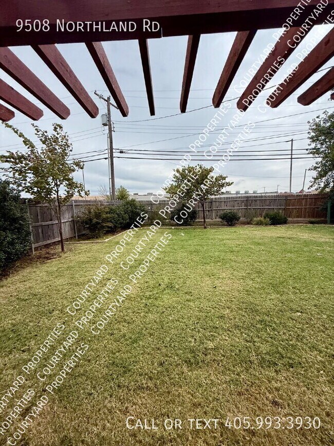 Building Photo - 9508 Northland Rd