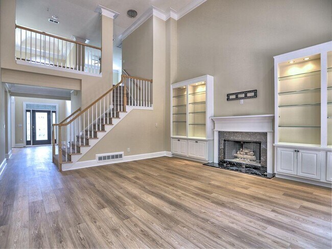 Building Photo - 3237 Waldwick Way SE