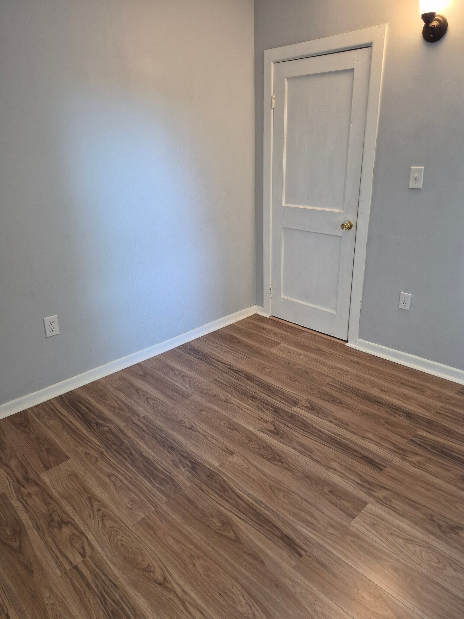 Building Photo - 47 Hoosick St
