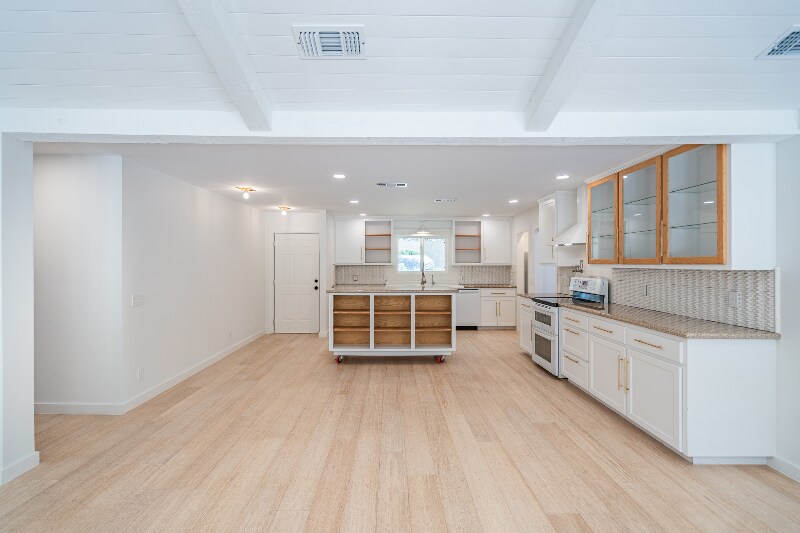 Building Photo - 2404 Monte Carlo Dr