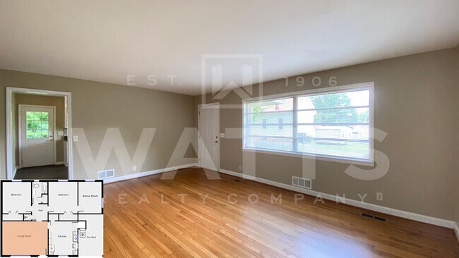 Building Photo - Silver Lake Duplex