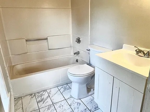 Building Photo - 31 Lyman St