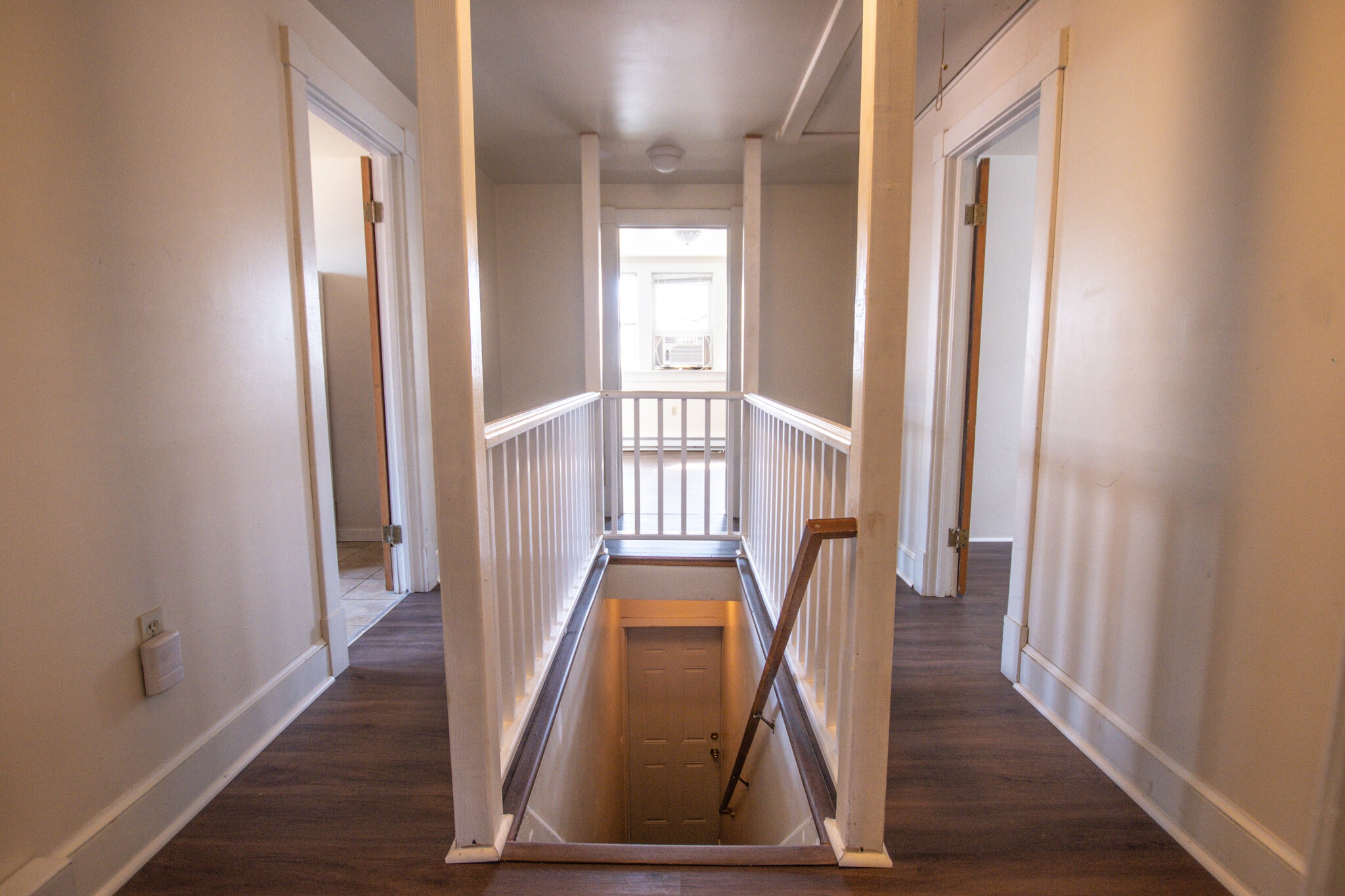 UNIT B AREA VIEW - 813 N Market St