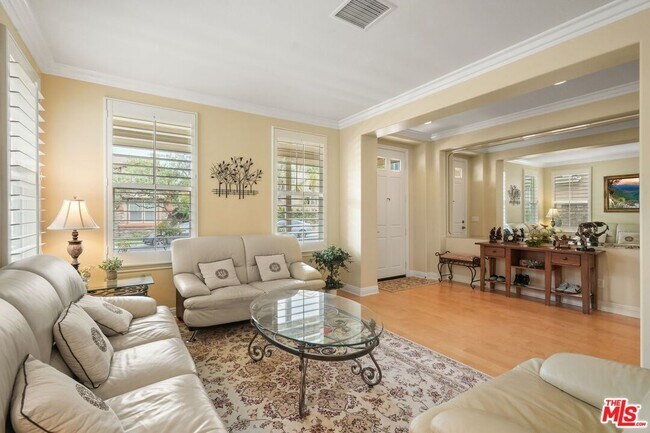 Building Photo - 1230 Wisteria Ave