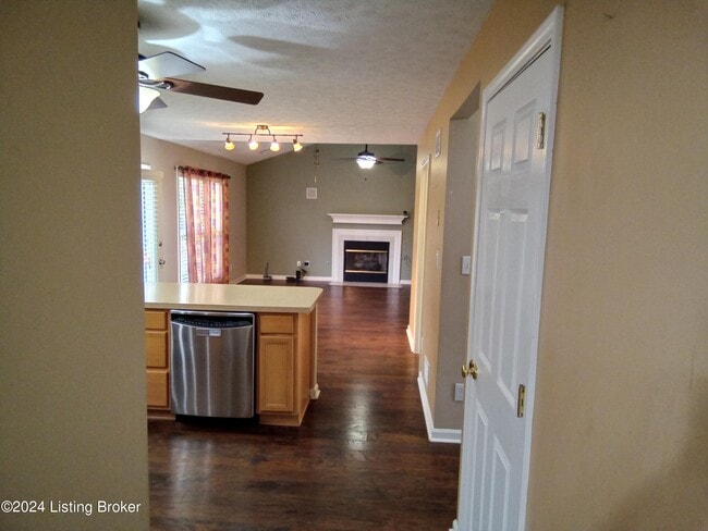 Building Photo - 10143 Spring Gate Dr