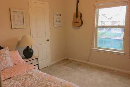 Building Photo - 3947 Amalfi Shores Ct