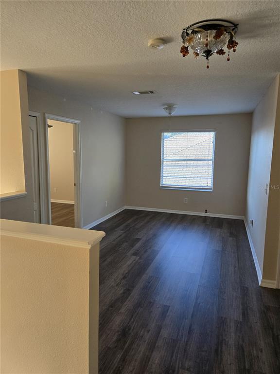 Building Photo - 1315 Loretto Cir