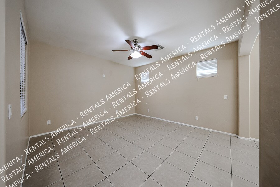 Building Photo - 6845 W Alta Vista Rd