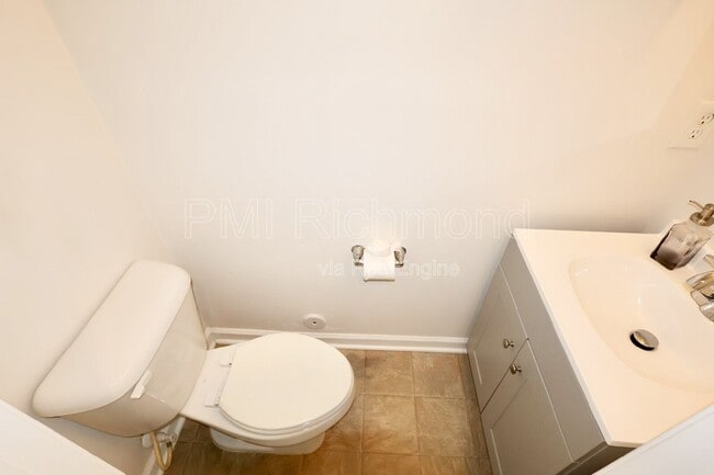 Building Photo - 6120 Belgreen Ct