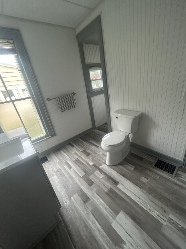 Building Photo - 1 Bedroom Apartment in Perry – Available August 8th, 2026