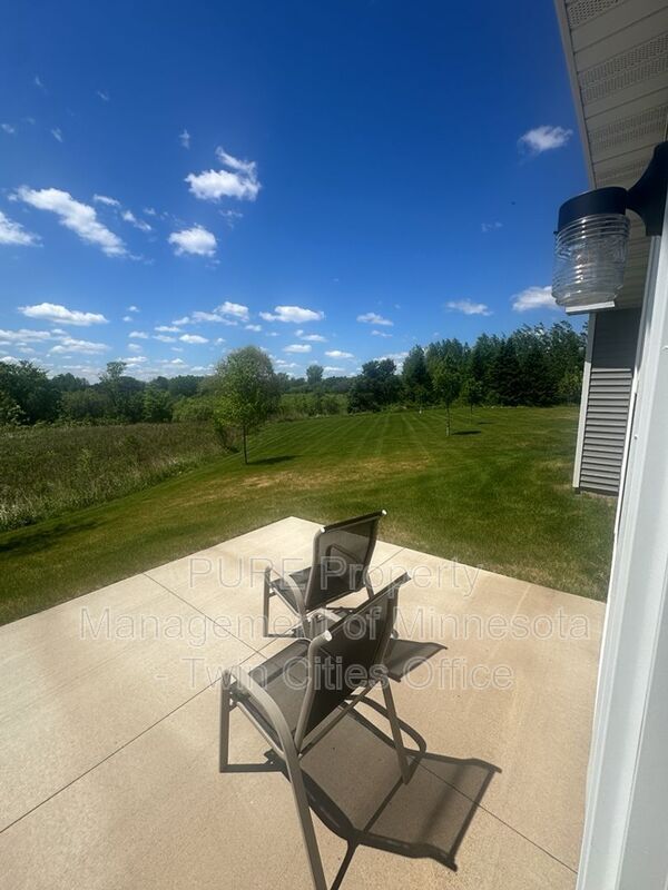 Building Photo - 4654 Schilling Way