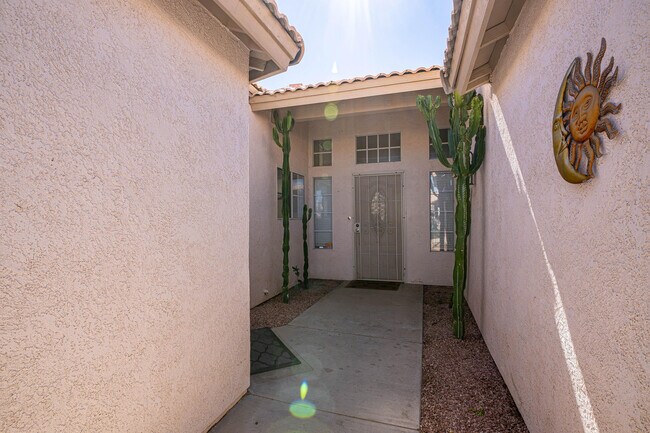 Building Photo - 81329 Avenida Coyote