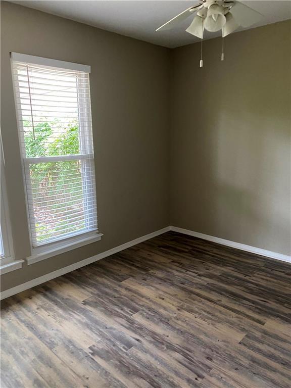 Building Photo - 1606 Southgate Cir