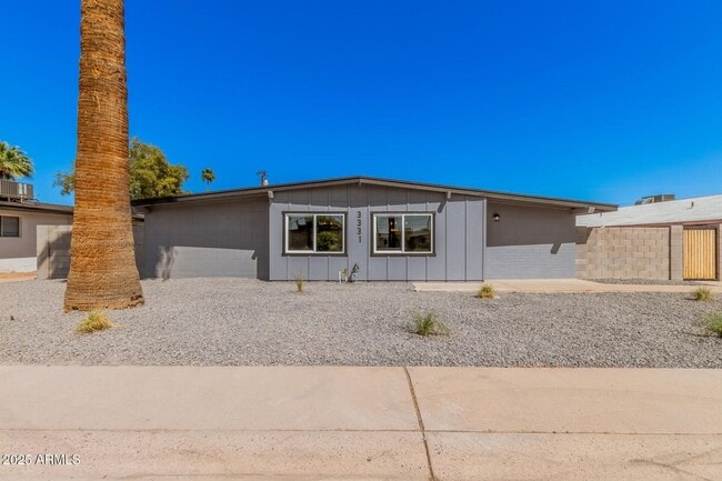 Building Photo - 3331 N 66th Pl