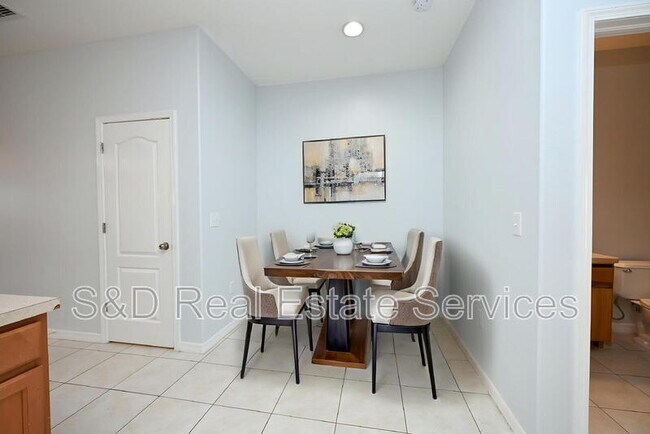 Building Photo - 4219 Winding Vine Dr