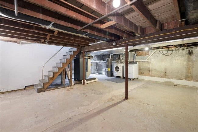 Building Photo - 50 Memorial Ave
