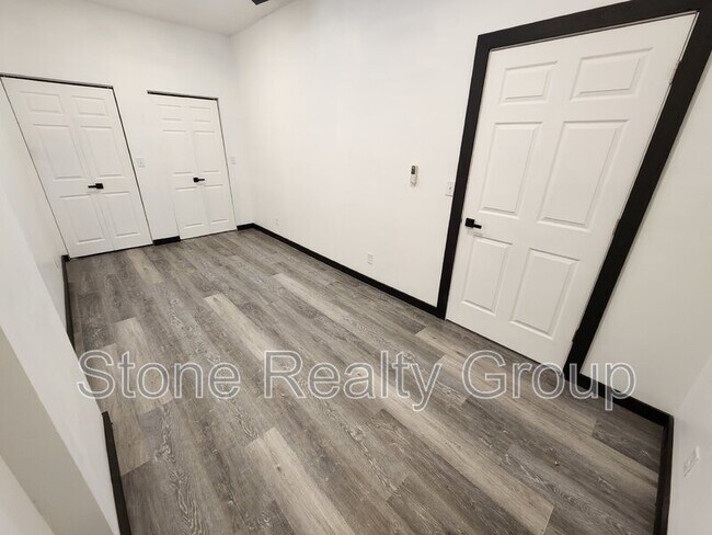 Building Photo - 2170 N 13th St