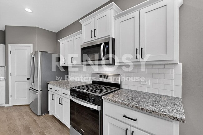 Building Photo - Completely Refreshed Fort Worth Home **** One month Rent Concession*****