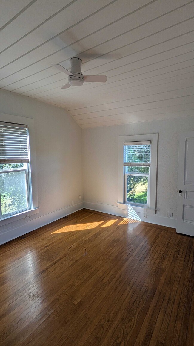 Building Photo - 541 Mason St