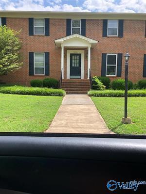 Primary Photo - 8204 Willowbrook Cir SE