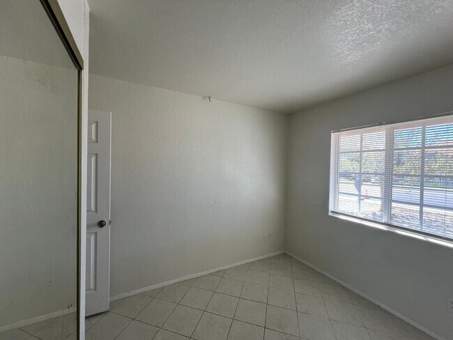 Building Photo - Move-In Ready Beauty with Granite Kitchen, Stainless Steel Appliances & Expansive Backyard