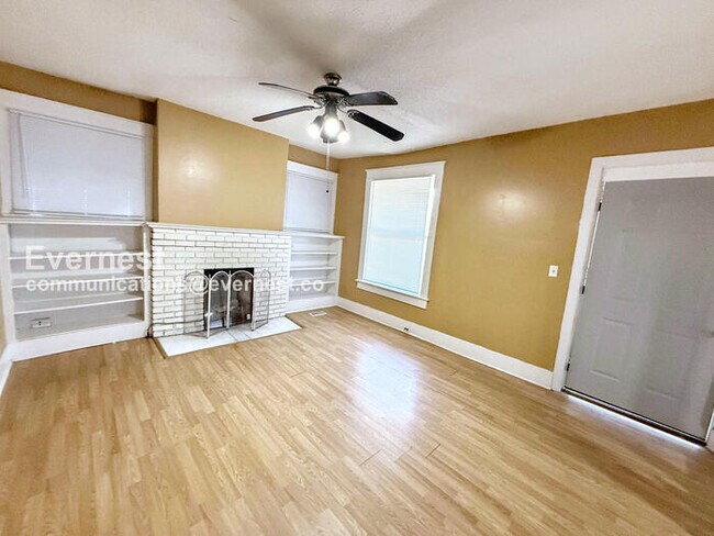 Building Photo - 50% OFF THE First FULL MONTH’S RENT! Limited Time Special Offer - Split your security deposit pay...