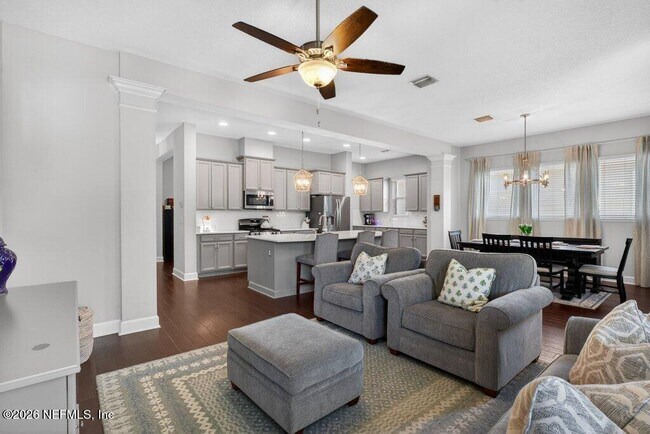 Building Photo - 120 Burlcrest Ct