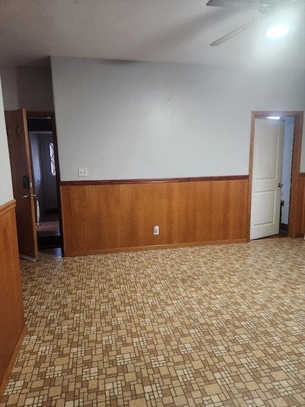 Building Photo - 106 Mill St