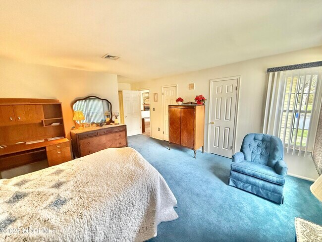 Building Photo - 1 Allen Ct