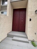 Building Photo - 9950 Topanga Canyon Blvd
