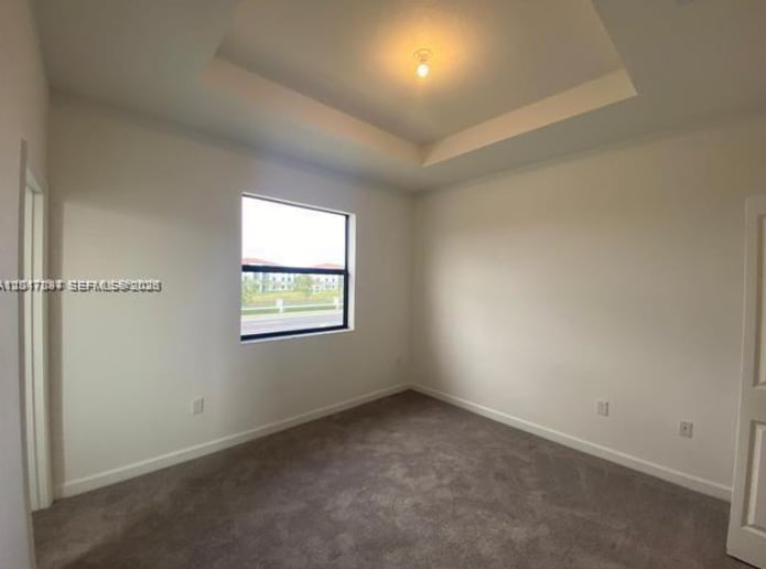Building Photo - 575 NE 208th Ter