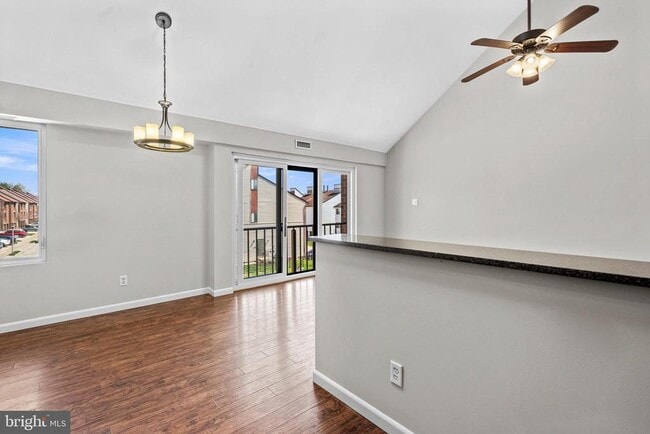 Building Photo - 9496 Convent Ln