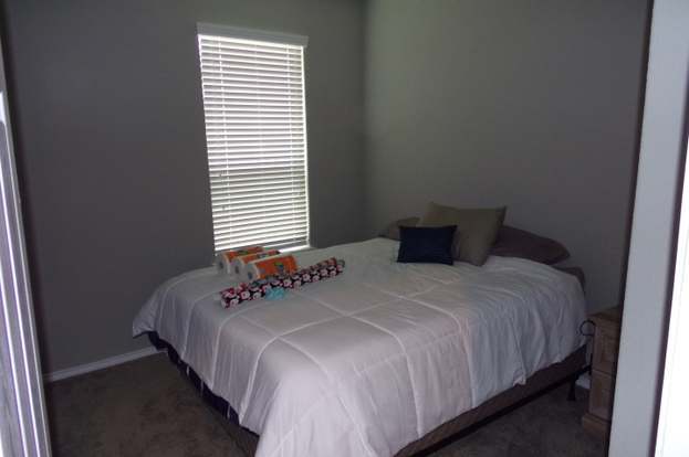 Building Photo - 10506 Castello Cyn